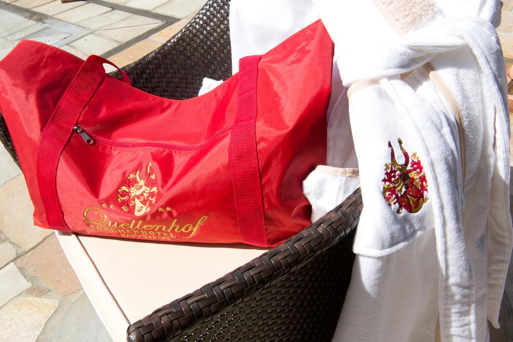 Thermenhotel Quellenhof 바트푸징 외부 사진