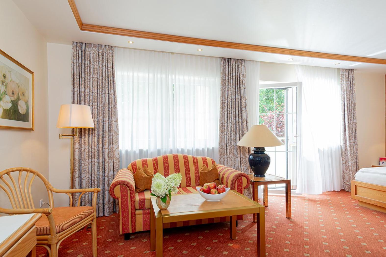 Thermenhotel Quellenhof 바트푸징 외부 사진